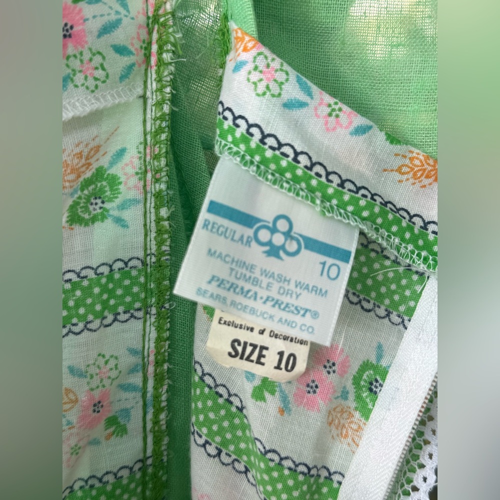 Sears roebucks vintage 1960s Green Floral Kids Dress - Picture 6 of 7